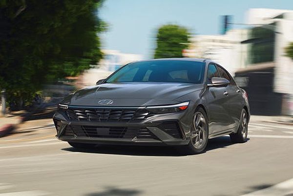 Hyundai Elantra Hybrid